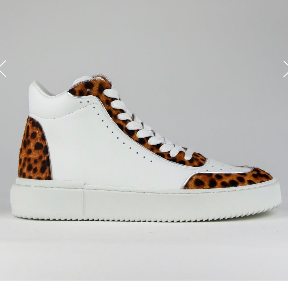 STUART WEITZMAN Ryan White Cheetah High Top Leather Sneakers Girls Size 4.5 NEW